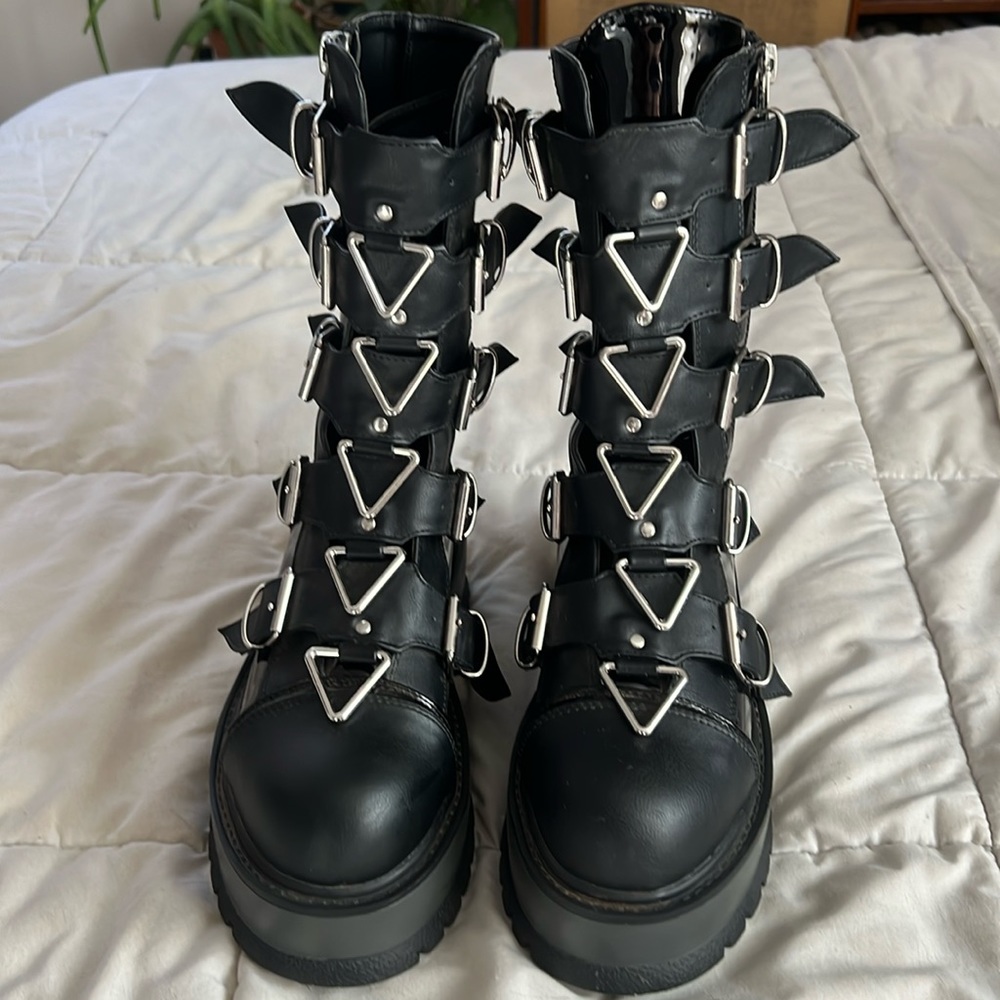 Demonia Slacker-160